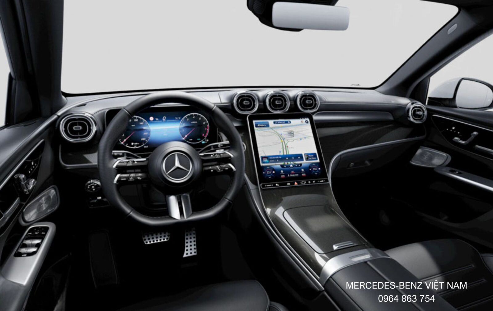 Nội thất màu đen GLC 300